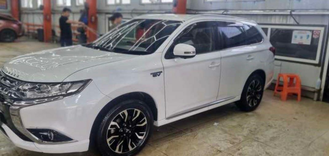 Mitsubushi Outlander 2015/2024