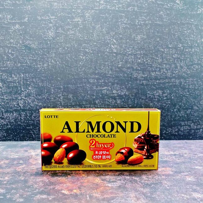 Lotte брэндийн almond chocolate 