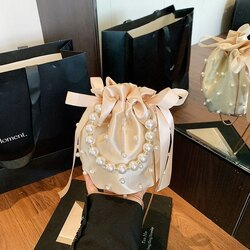 Торгон цүнх