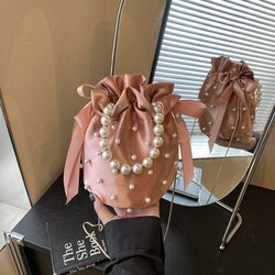 Торгон цүнх