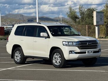 Toyota Land Cruiser 200 2018/2026