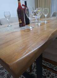 Хуш модон ширээ бэлэн