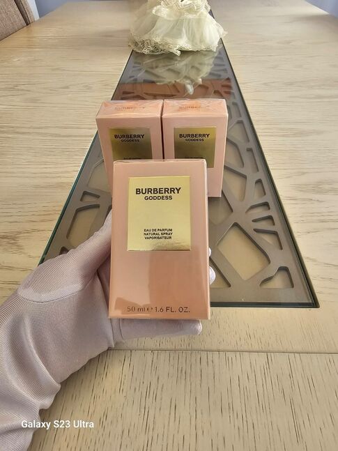 Burberry goddess 50ml edp 