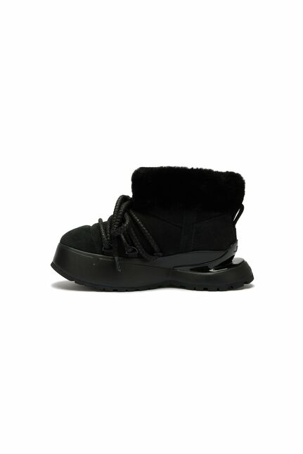 Raven Fireside Ankle Boot