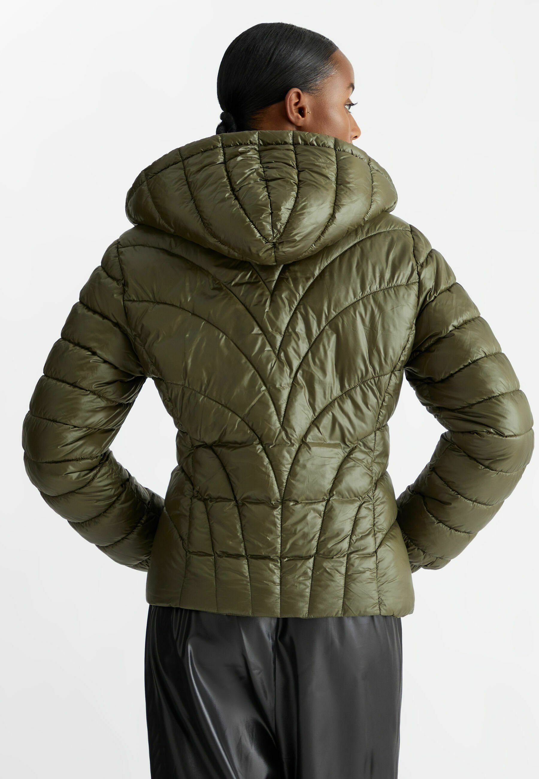 ECS IMBOTTITO OVATTA