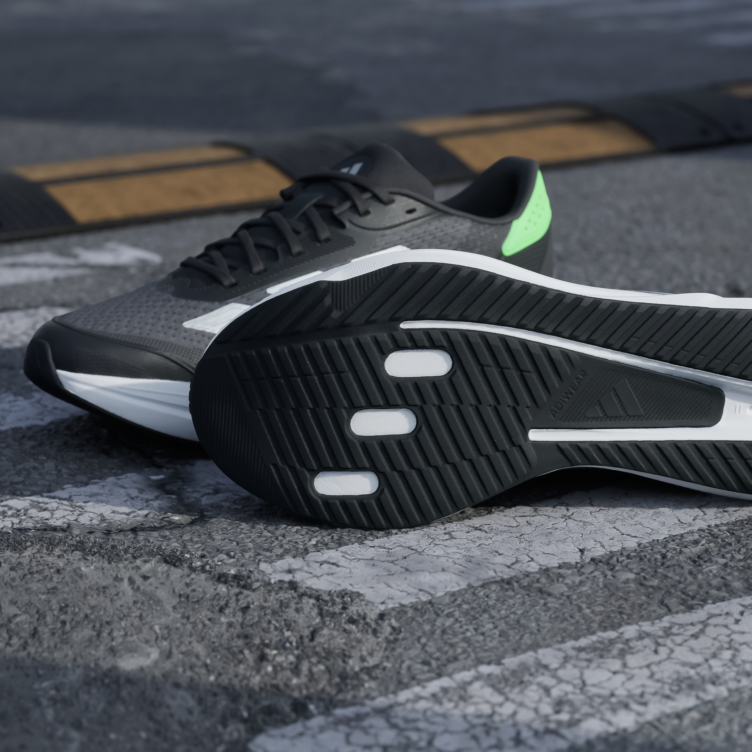 DURAMO SL2 M CARBON/SILVMT/LIMBUR