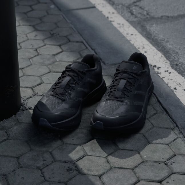 ADIZERO BOSTON 13 M CBLACK/CARBON/CBLACK