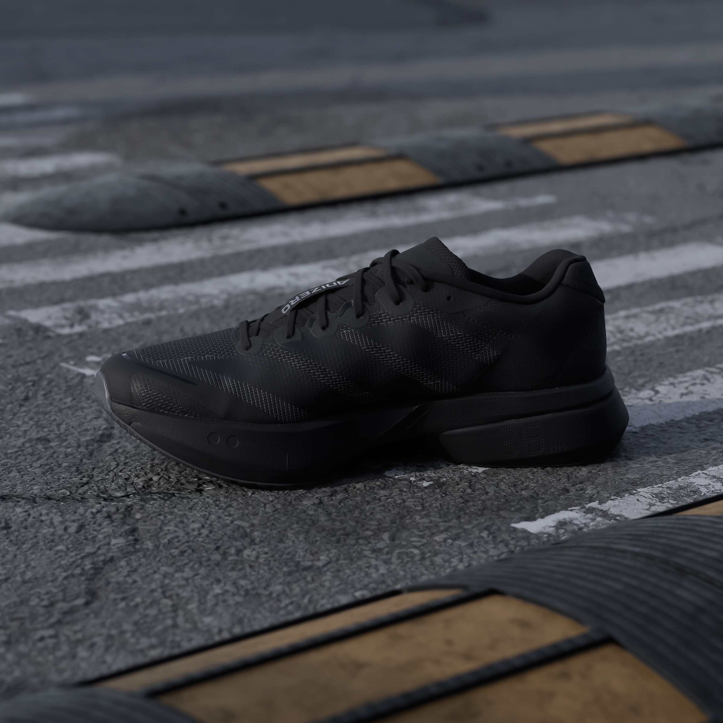 ADIZERO BOSTON 13 M CBLACK/CARBON/CBLACK