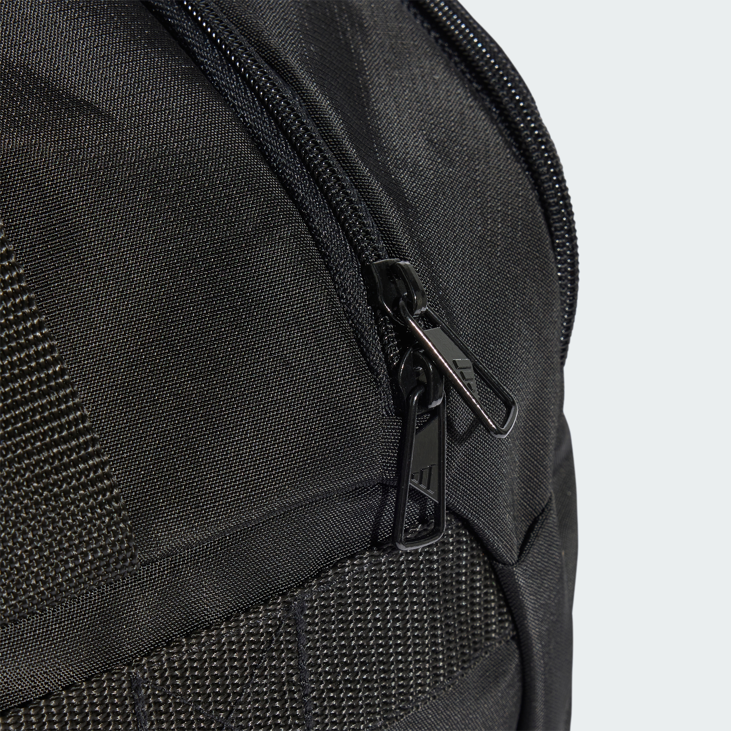 TRA DEF DUF S BLACK/WHITE