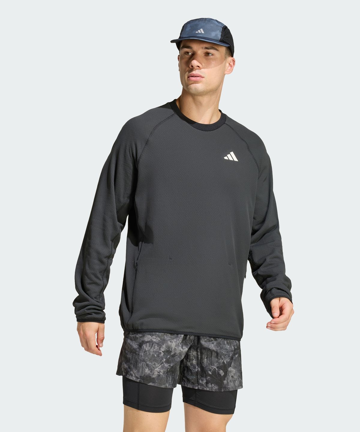 adi365 AP CRE M BLACK