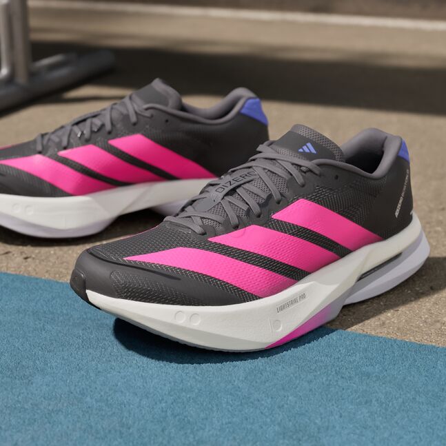 ADIZERO BOSTON 13 W CBLACK/LUCPNK/COBBLU