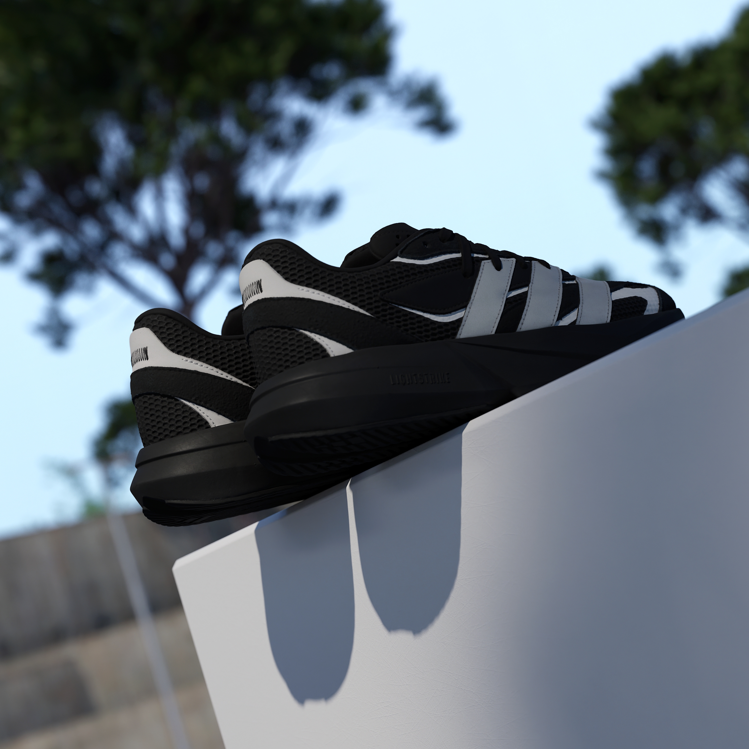 LIGHTBLAZE CBLACK/MSILVE/CBLACK