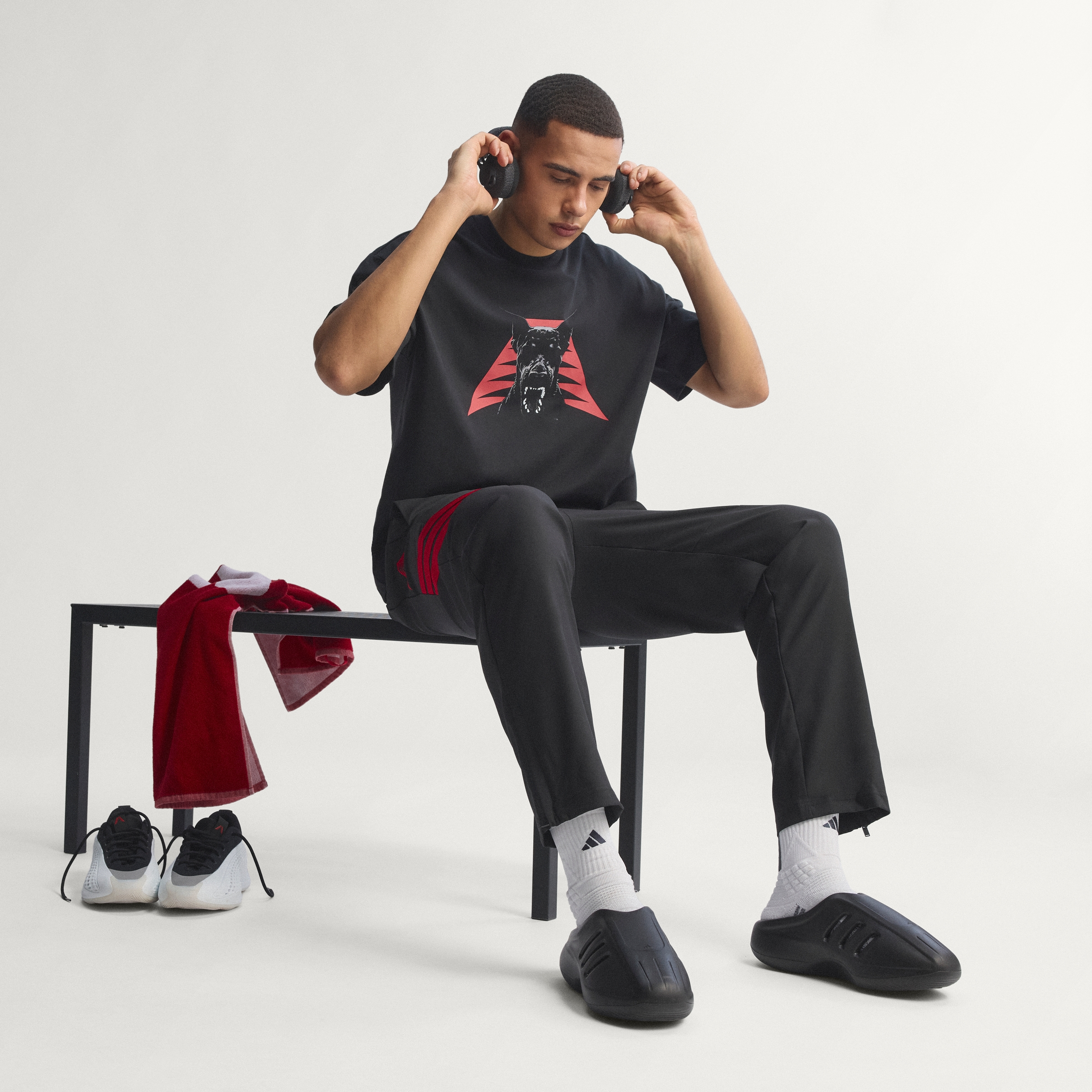 ANTED DAWG TEE BLACK