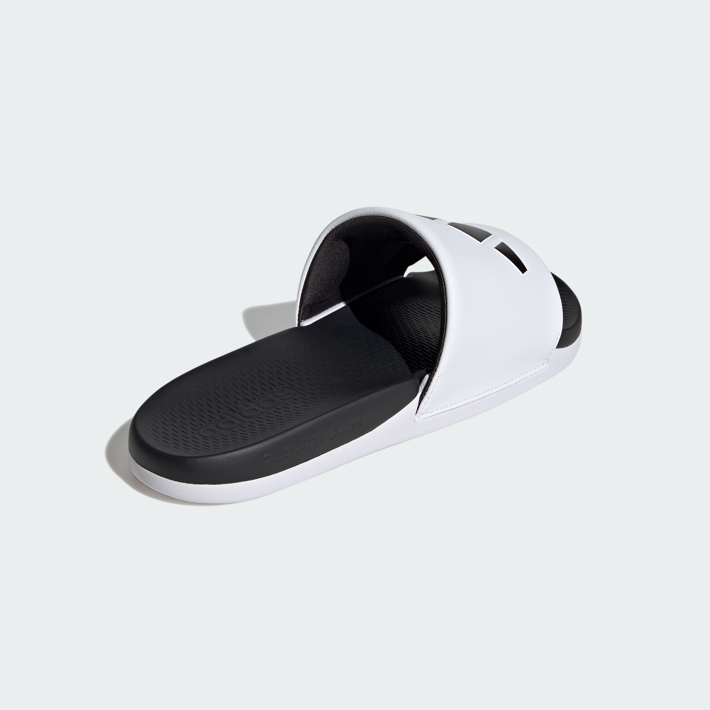 ADILETTE COMFORT 2. FTWWHT/CBLACK/CBLACK