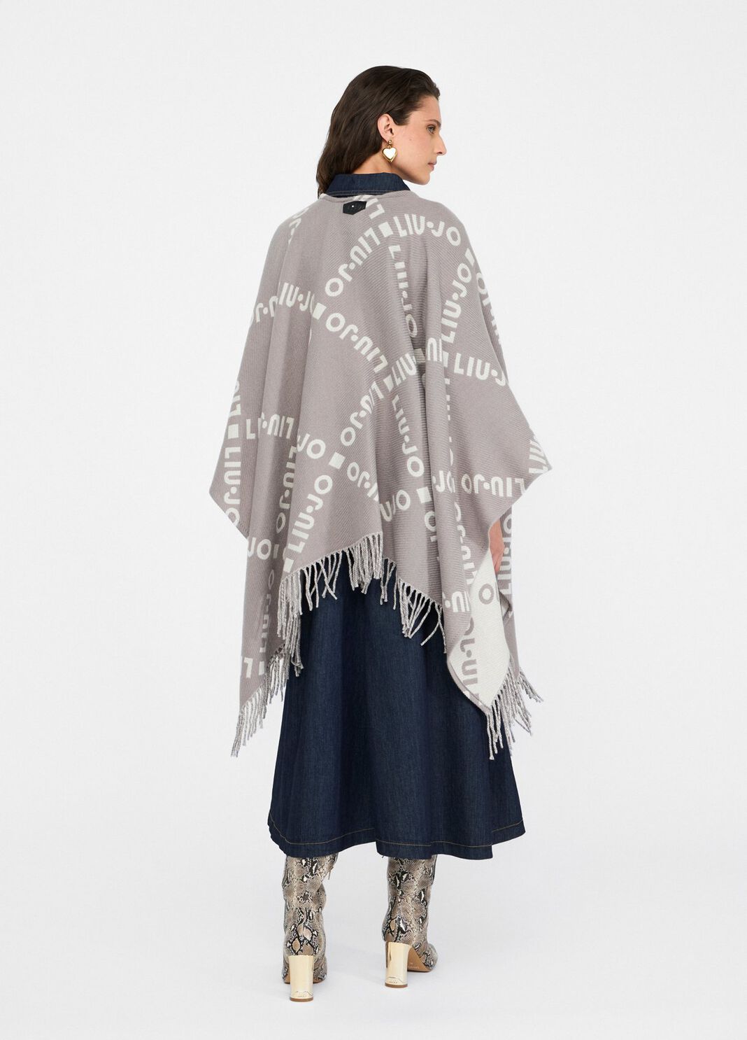CLOACK/PONCHO