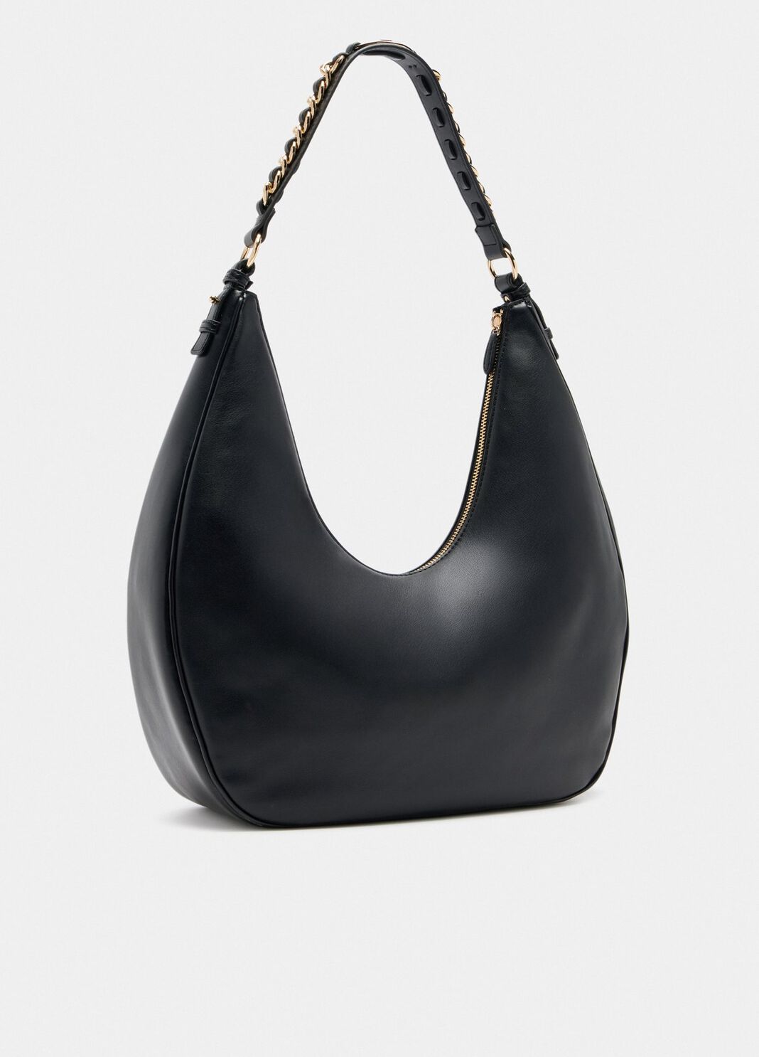 Large hobo bag with chain