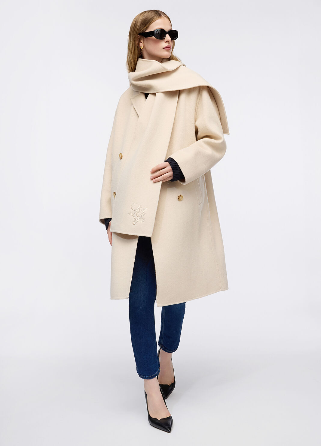 COAT
