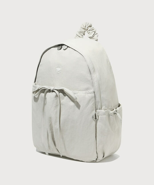 Women's Clover Heart Shirring Nylon Backpack Beige