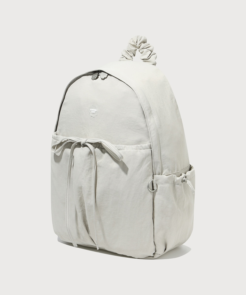 Women's Clover Heart Shirring Nylon Backpack Beige