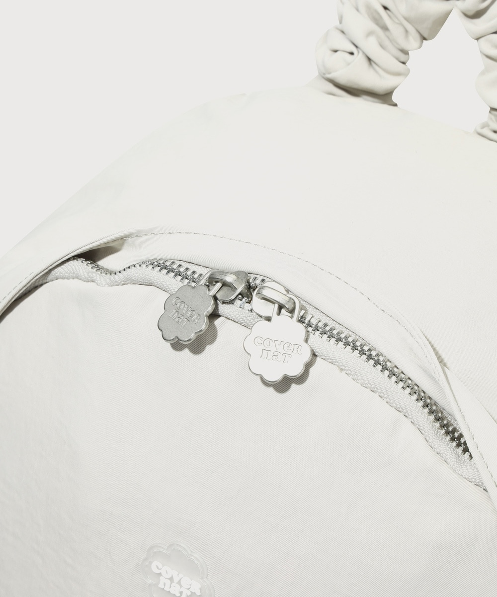 Women's Clover Heart Shirring Nylon Backpack Beige