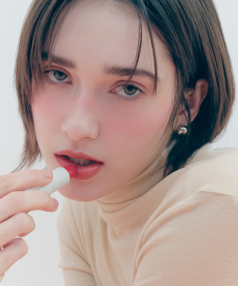 COVERNAT GLOWY LIP & CHEEK STICK RUBY RED