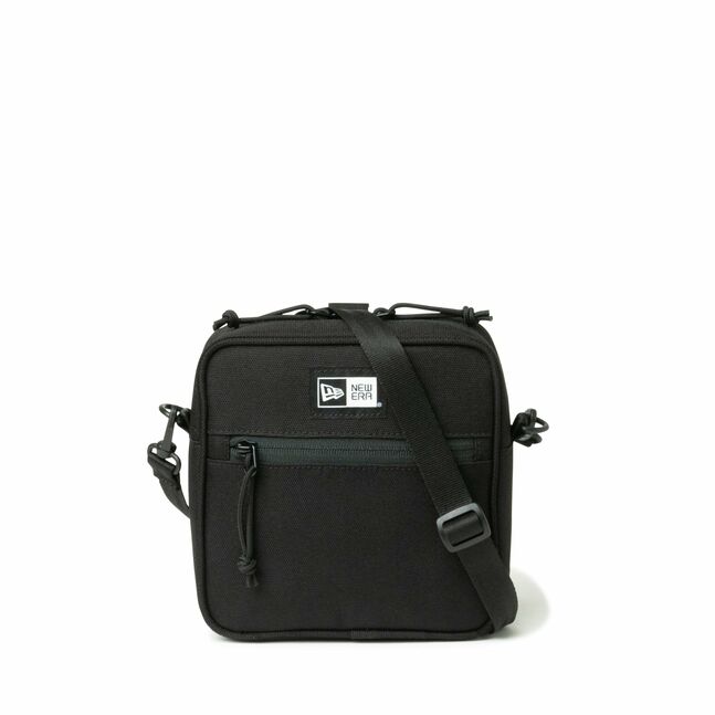SQUARE SHOULDER POUCH BLK INTL