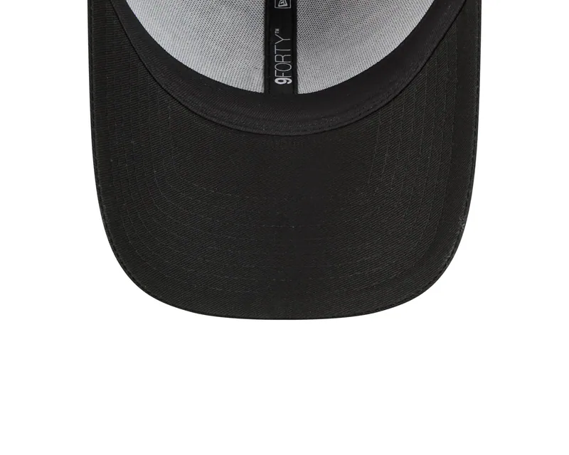 940 TEAM EMBLEM BLACK