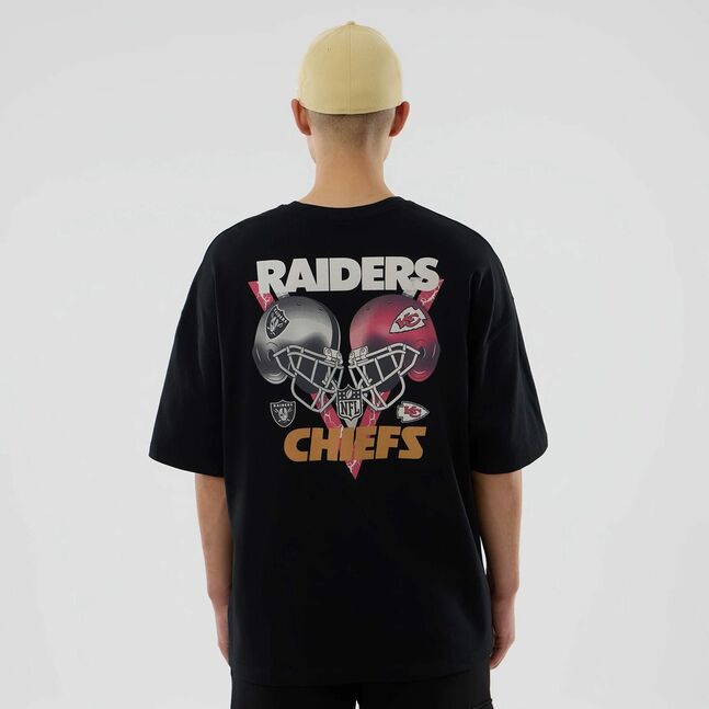 OV SS TEE NFL RIVALRY SS26 LASRAI CEBLK