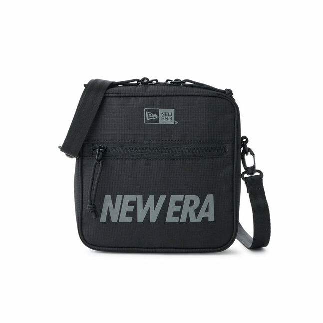 SQUARE SHOULDER POUCH NE LOGO BLK INTL