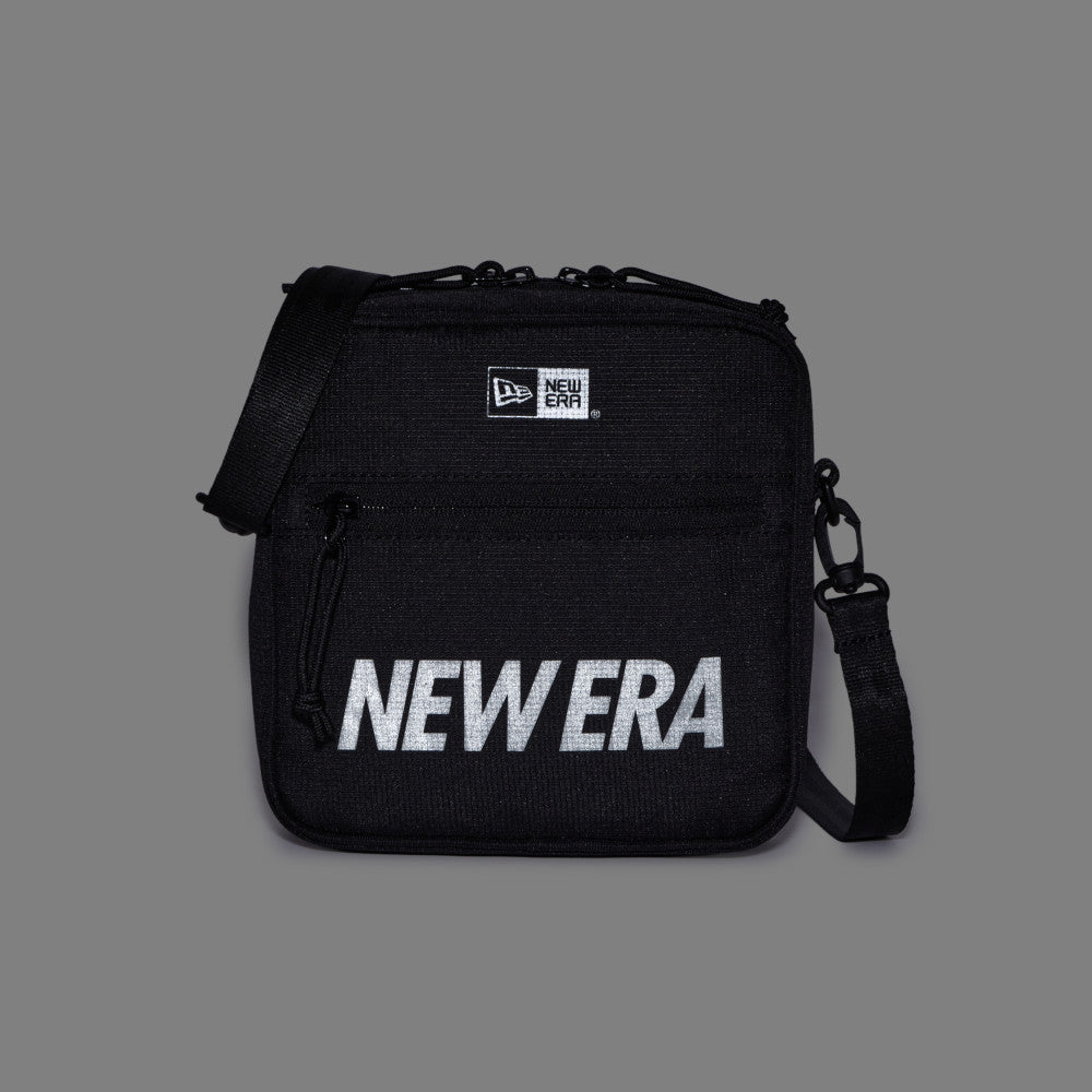 SQUARE SHOULDER POUCH NE LOGO BLK INTL