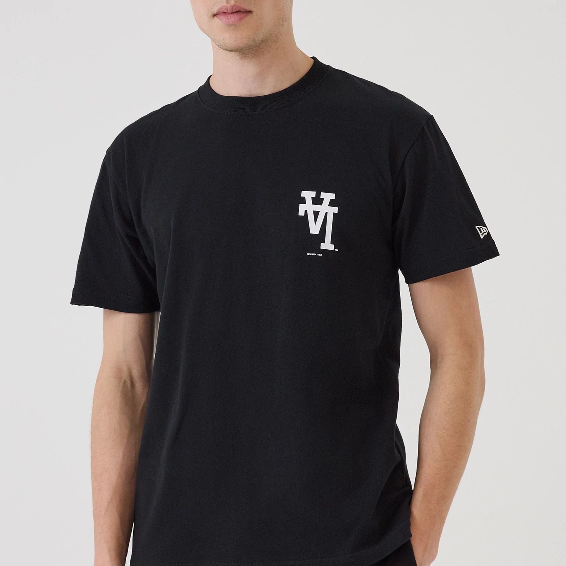 MESH FOOTBALL JERSEY BLK INTL
