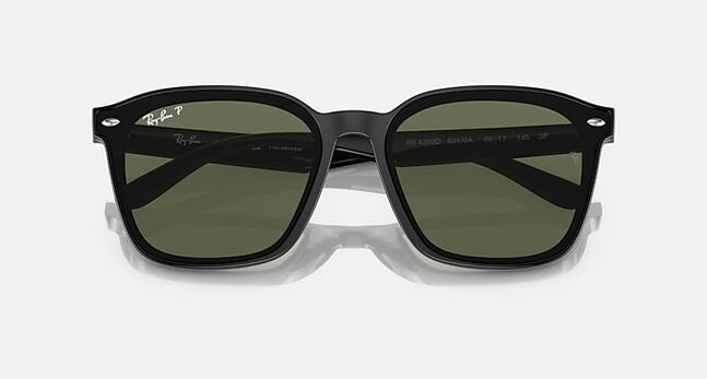 Ray-Ban, INJECTED UNISEX SUNGLASS