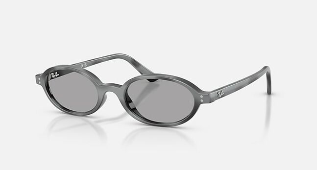 Ray-Ban, INJECTED UNISEX SUNGLASS
