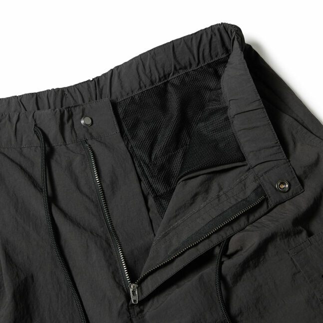 DETACHABLE NYLON CARGO PANTS BLK INTL