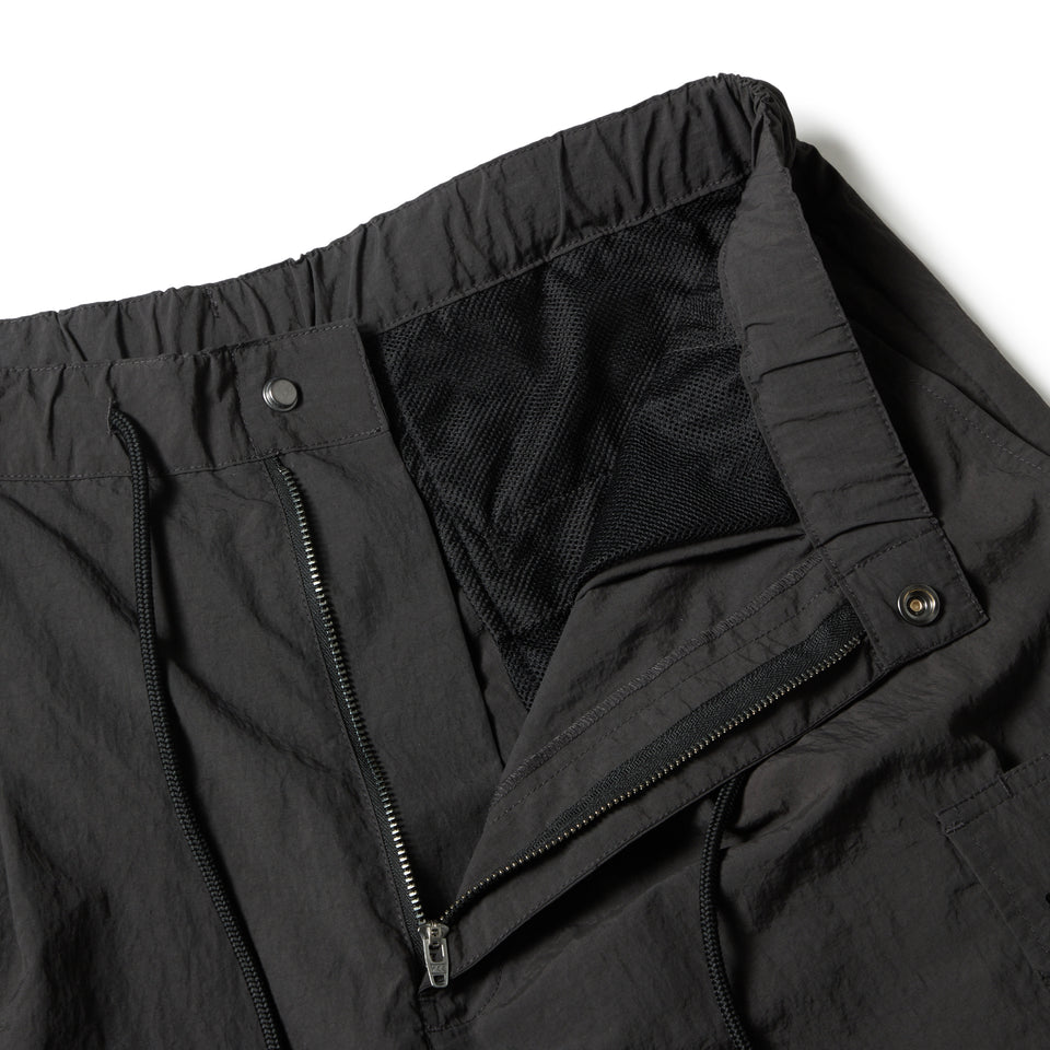 DETACHABLE NYLON CARGO PANTS BLK INTL
