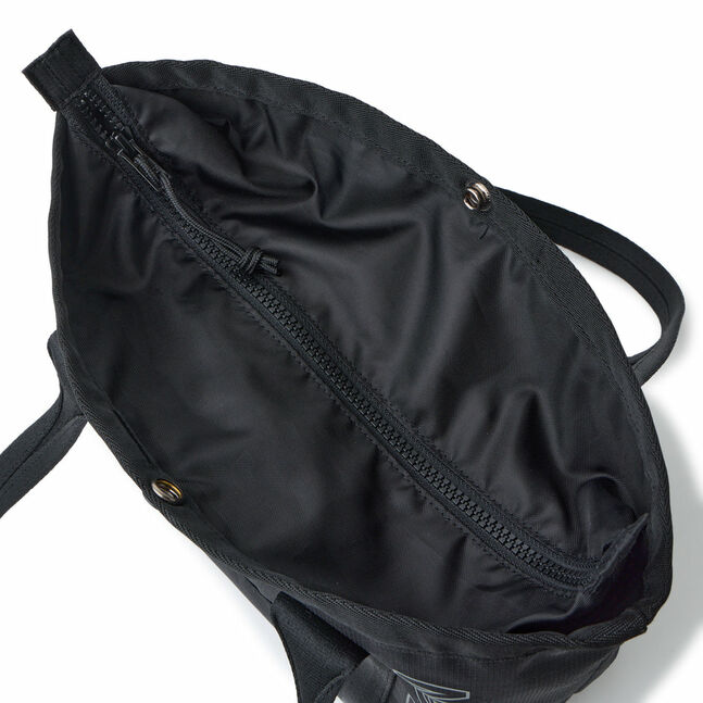 TOTE BAG M 150D NE LOGO BLK REF INTL