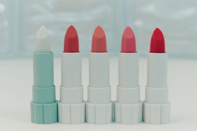 COVERNAT GLOWY LIP & CHEEK STICK BLUSH PINK