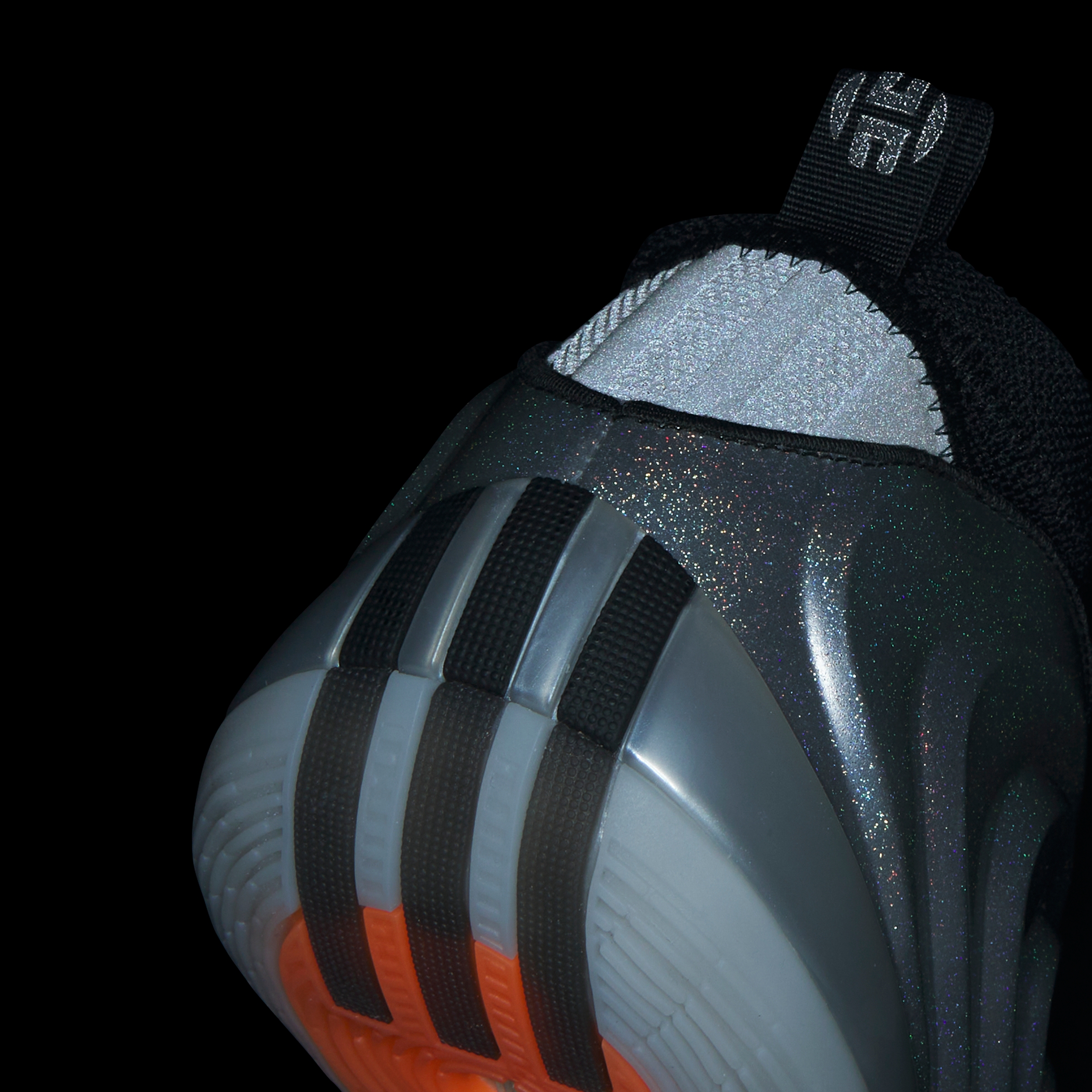 HARDEN VOLUME 10 AS SILVMT/CBLACK/LUOR