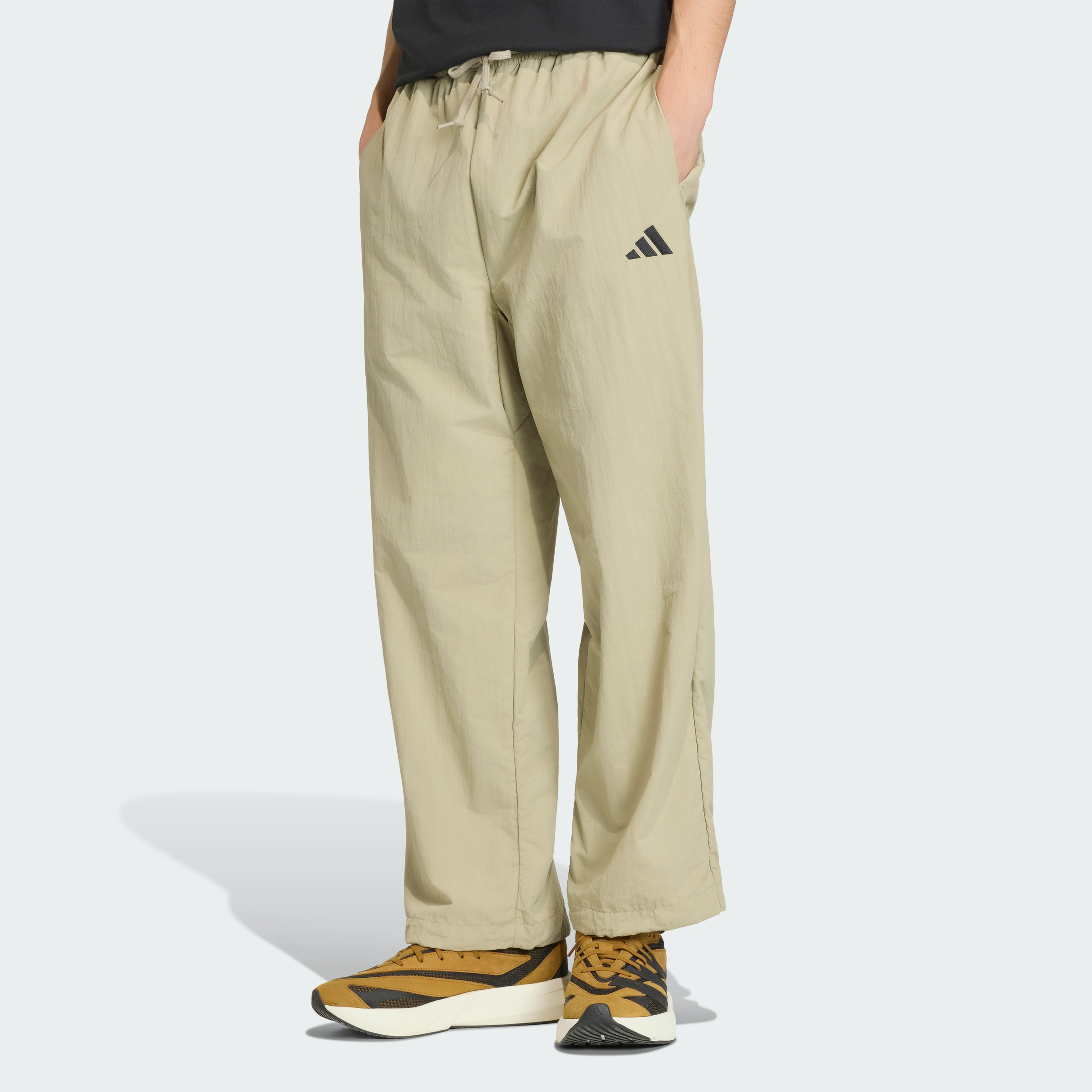 M SL WV PT 1 WOCA/BLACK