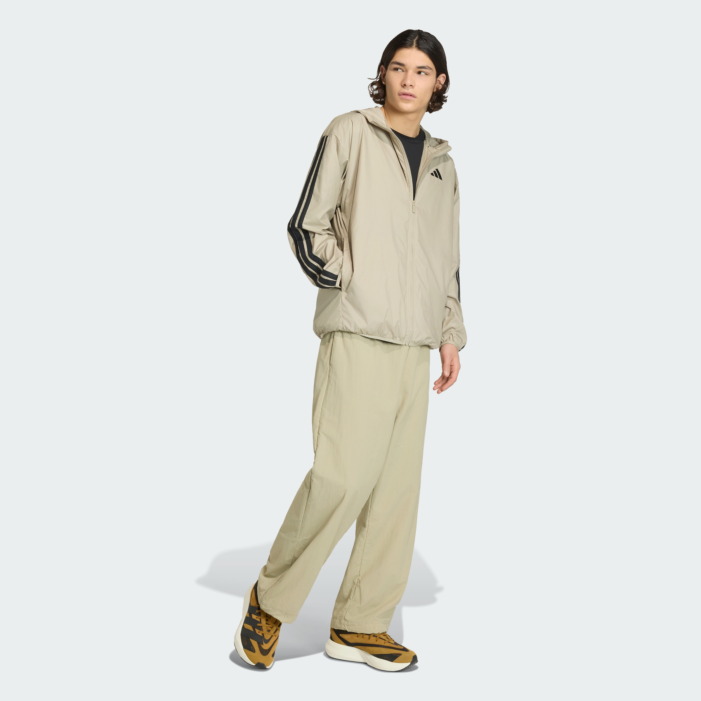 M SL WV PT 1 WOCA/BLACK