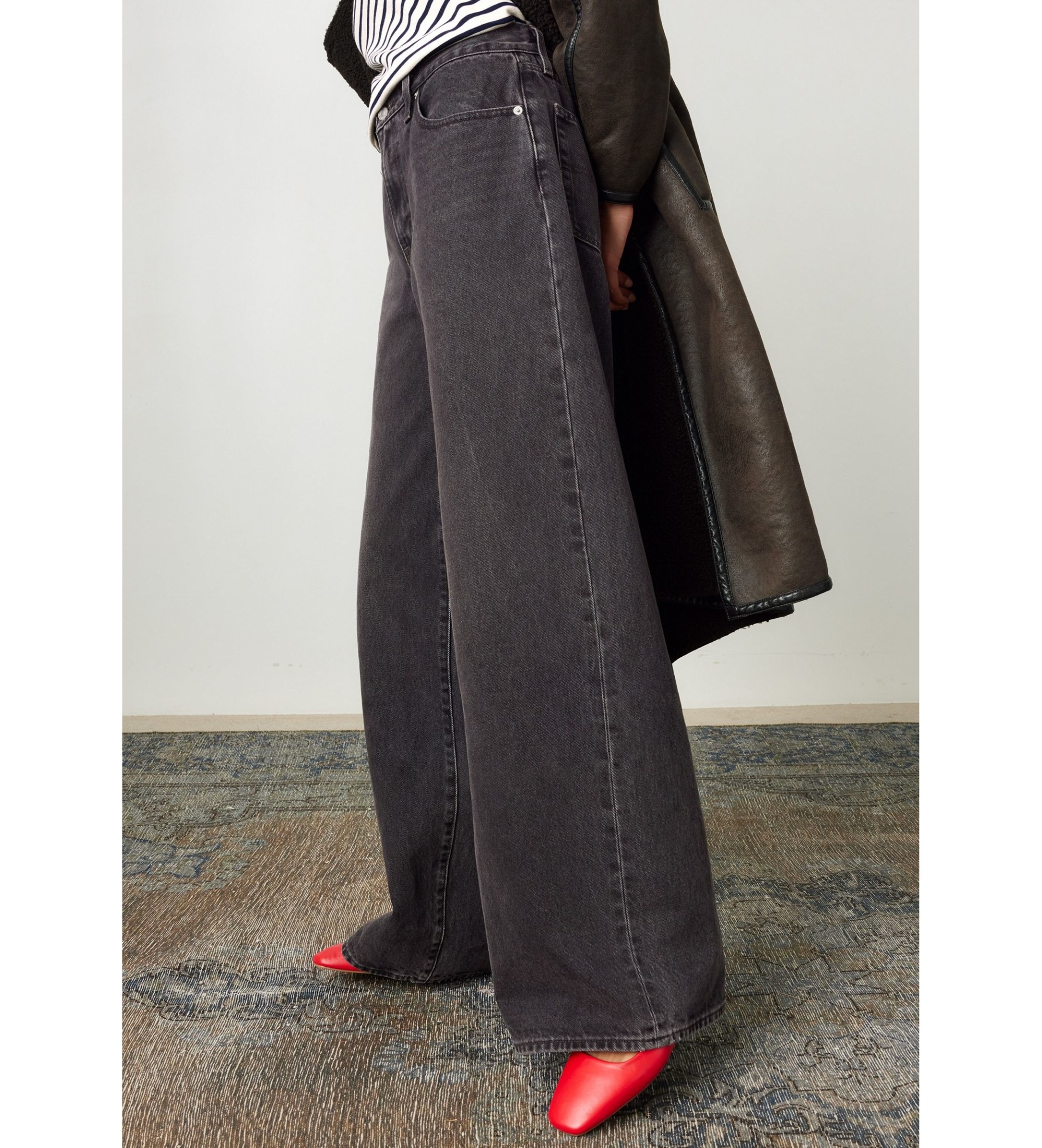 XL STRAIGHT INFLUENTIAL LADY