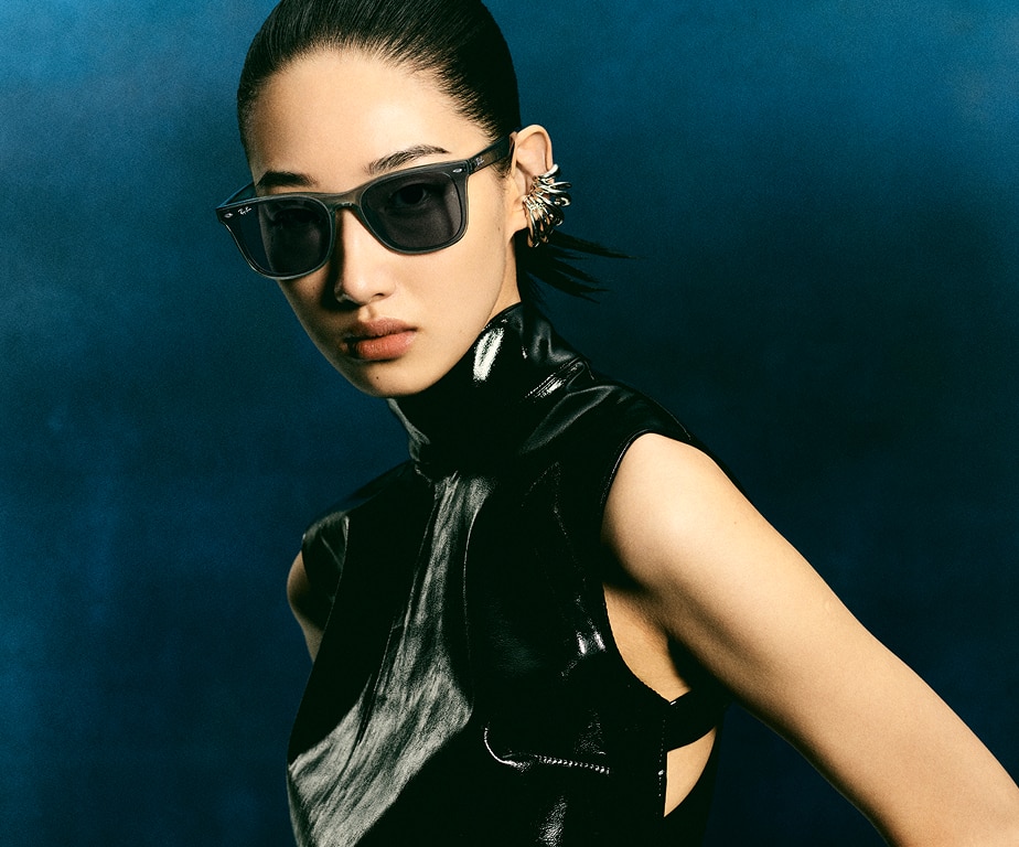 Ray-Ban, INJECTED UNISEX SUNGLASS