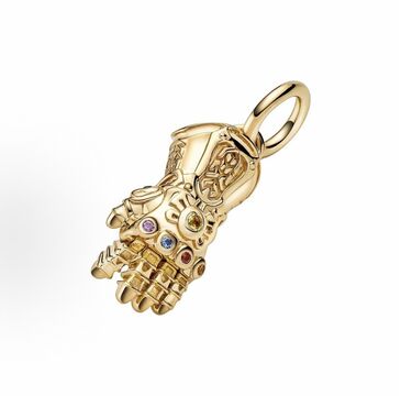Pandora Avengers Infinity Gauntlet charm