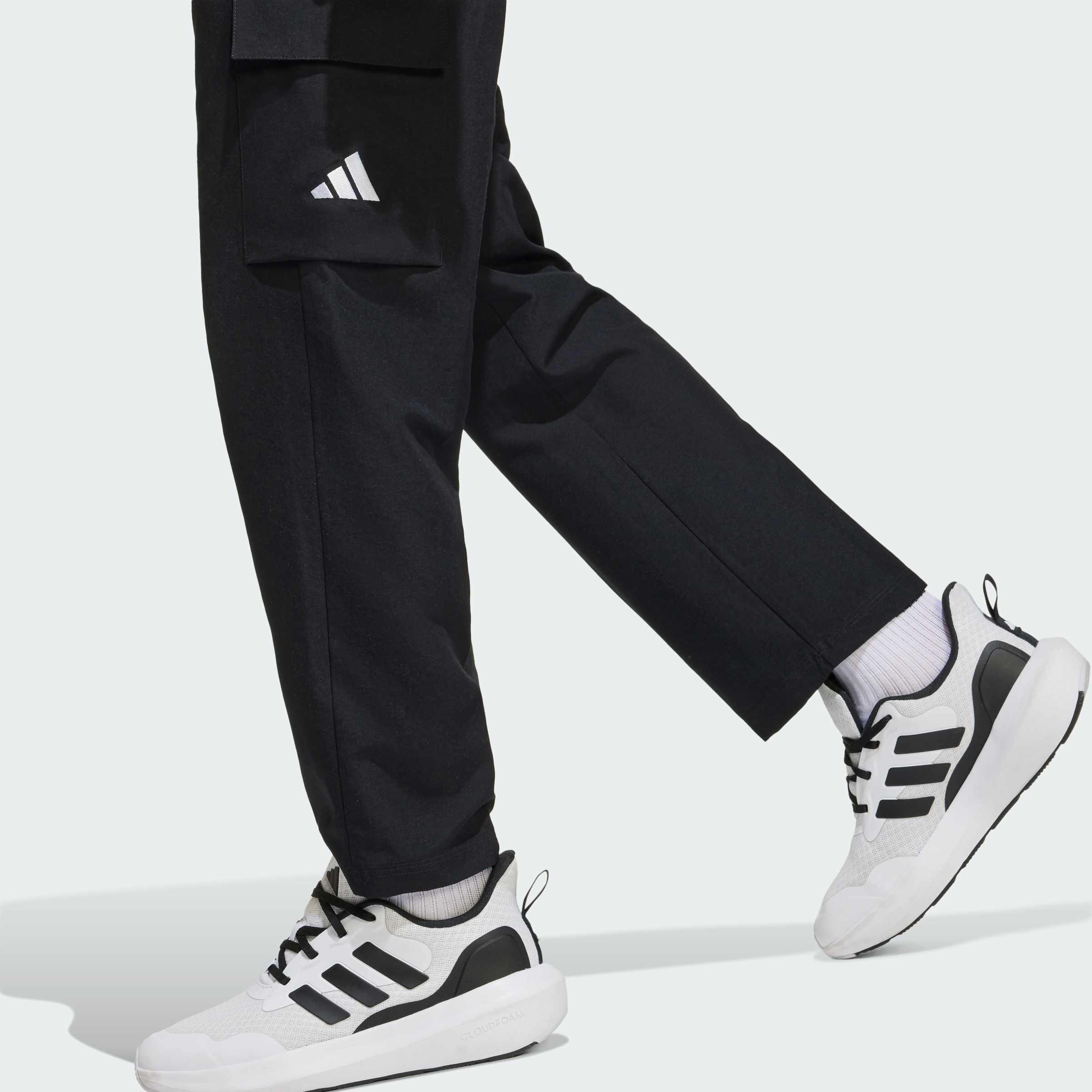 J SL WV C PT BLACK/WHITE