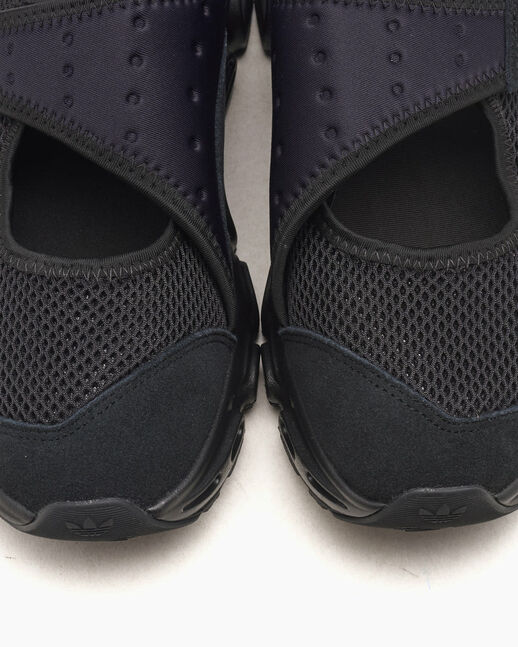 ADIFOM MEGAJANE W CBLACK/CBLACK/CBLACK