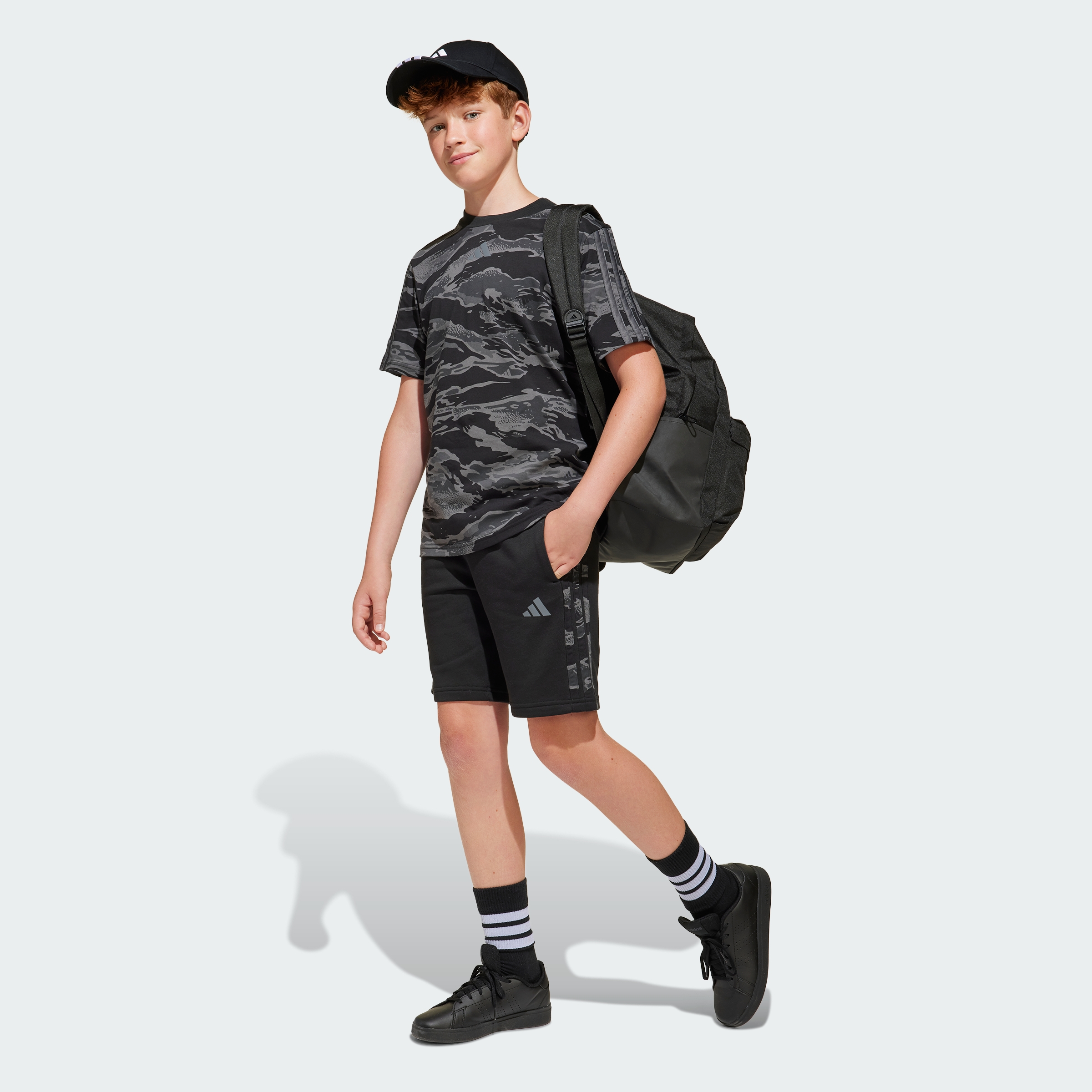 BBCAP LT NL BLACK/WHITE
