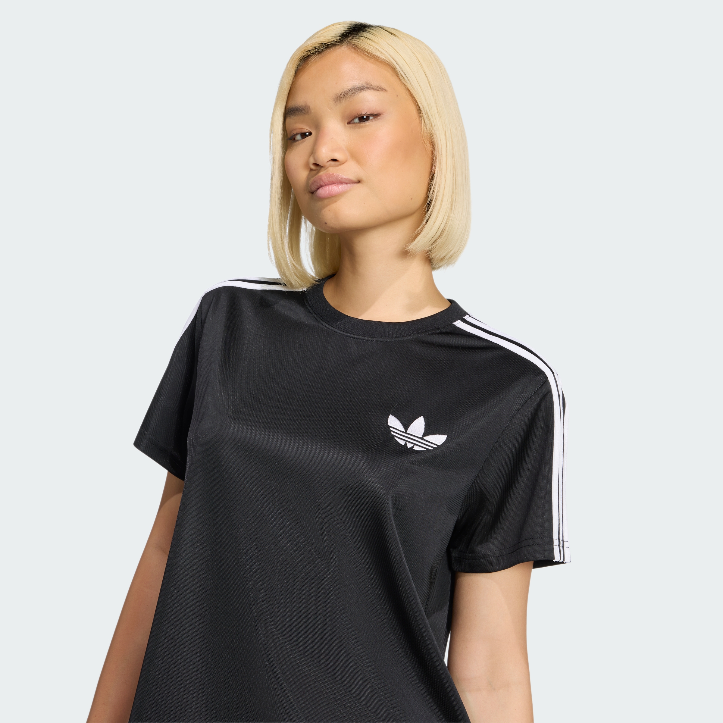 FB TEE BLACK/WHITE