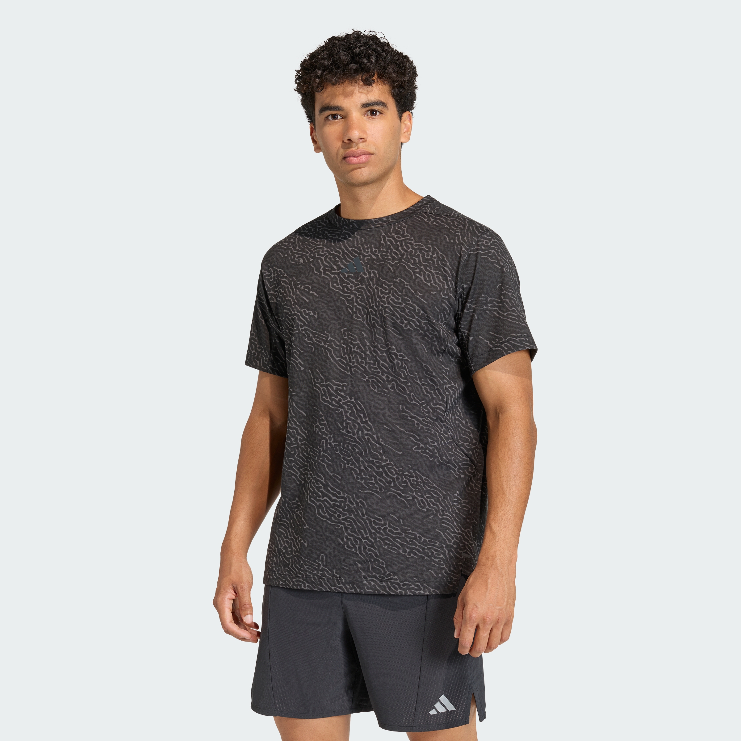 D4T AOP TEE BLACK/GREFIV