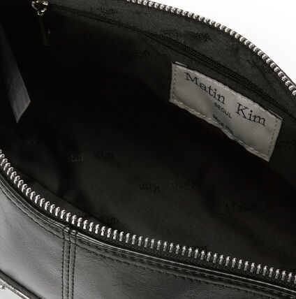 BUCKLE STRAP SHOULDER BAG