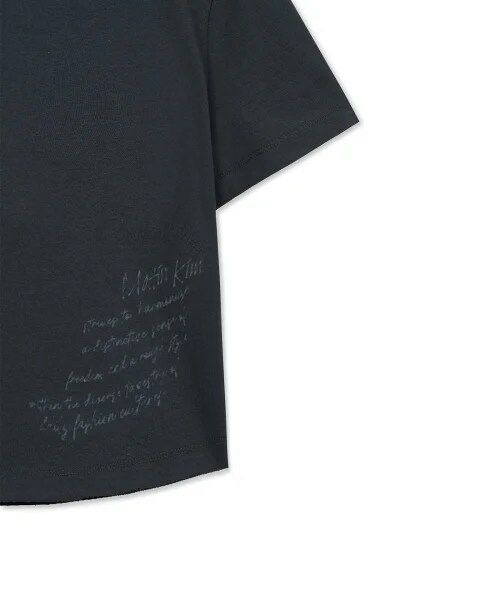 GRAFFITI ROUND HEM CROP TOP